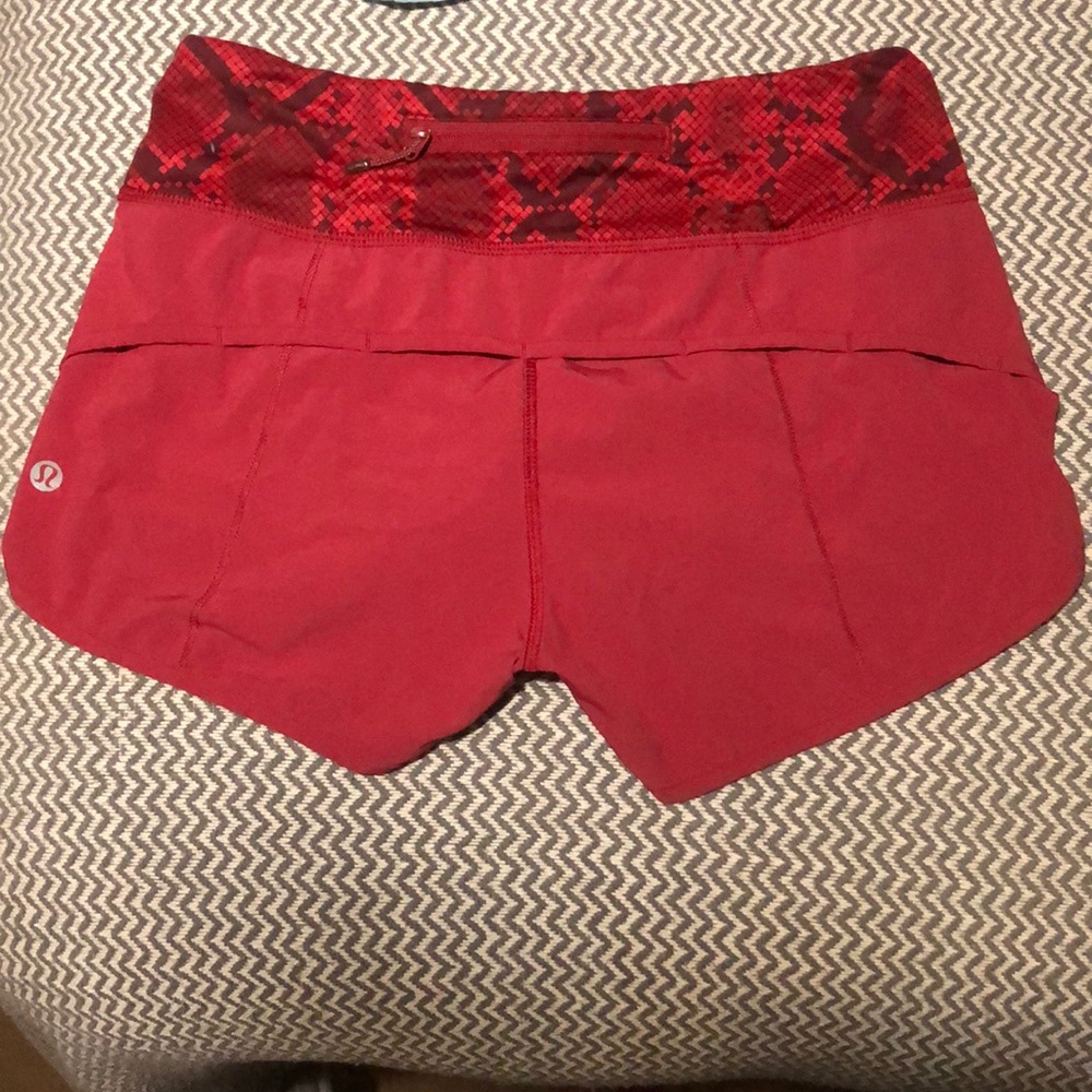Lululemon shorts!